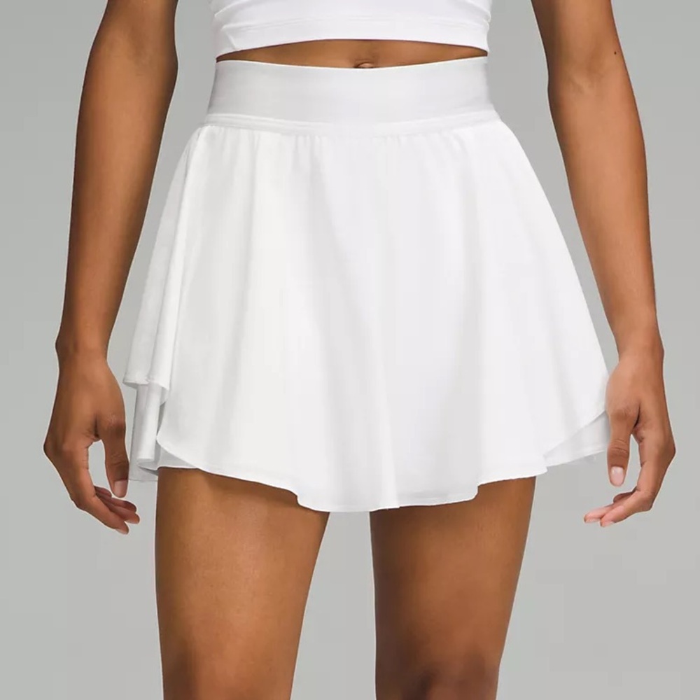 White Court Rival High-Rise Skirt
Long 15”